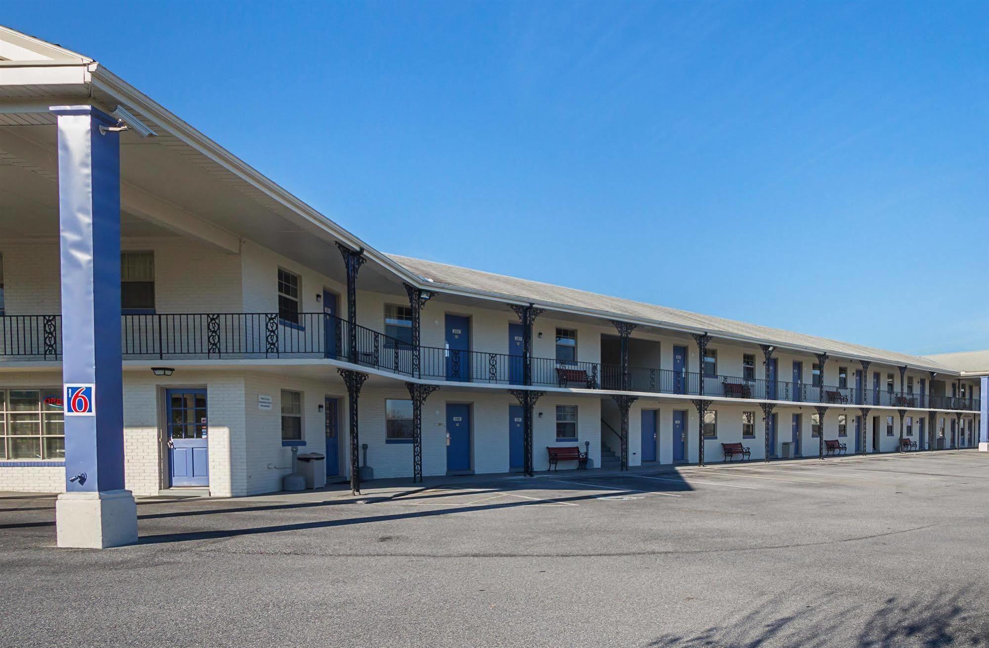 Motel 6-Mechanicsburg, Pa - Harrisburg West Екстериор снимка